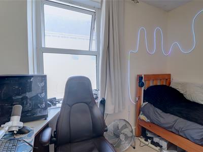 Picture 9